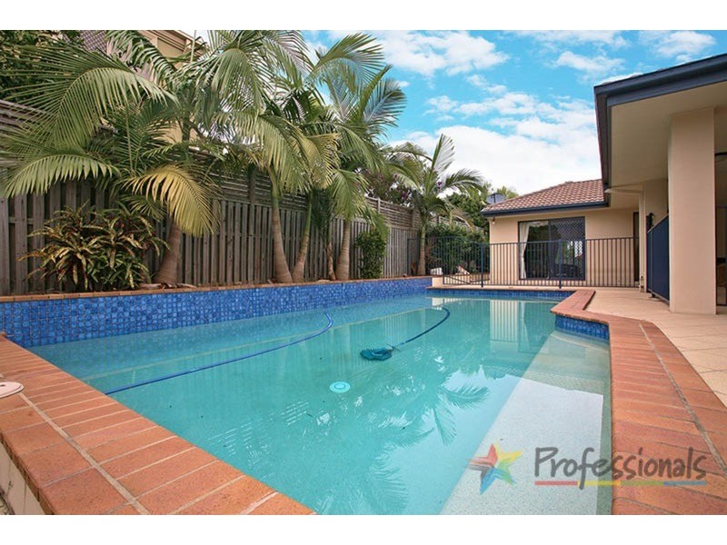 51 Lancewood Circuit, Robina QLD 4226