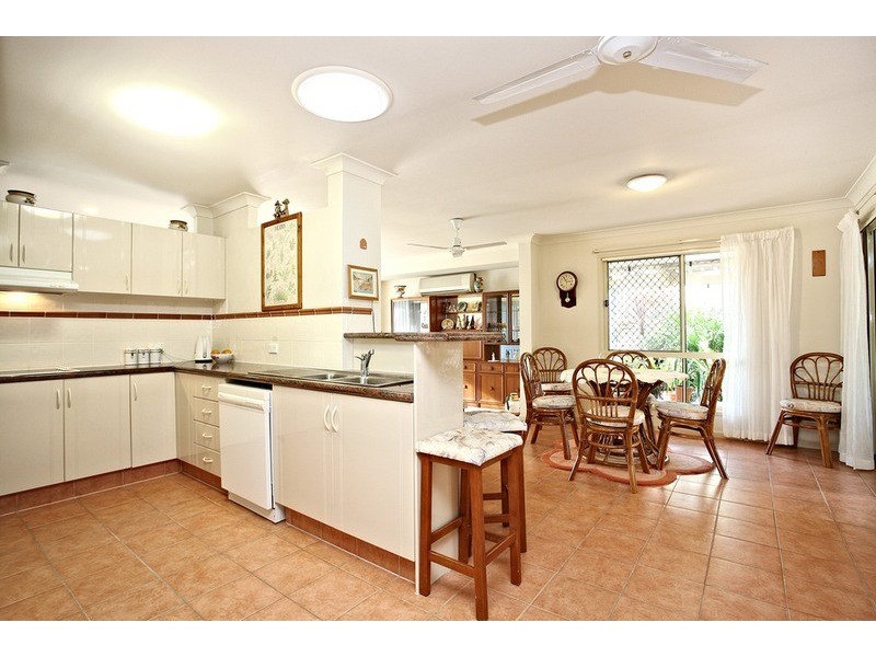 10 Denika Court, Mudgeeraba QLD 4213