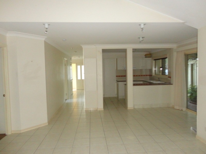 6 Templestowe Court, Robina QLD 4226