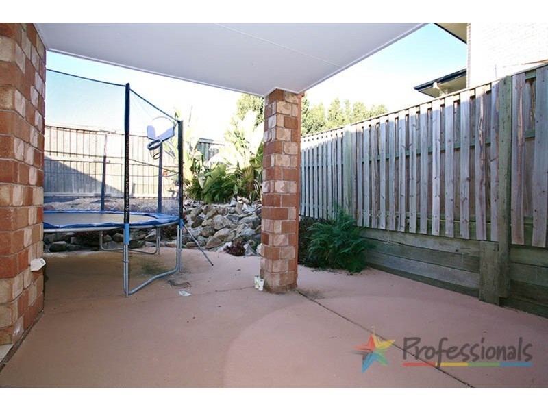 18 Marciana Crescent, Varsity Lakes QLD 4227