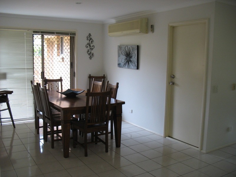 21 Parkside Circuit, Robina QLD 4226