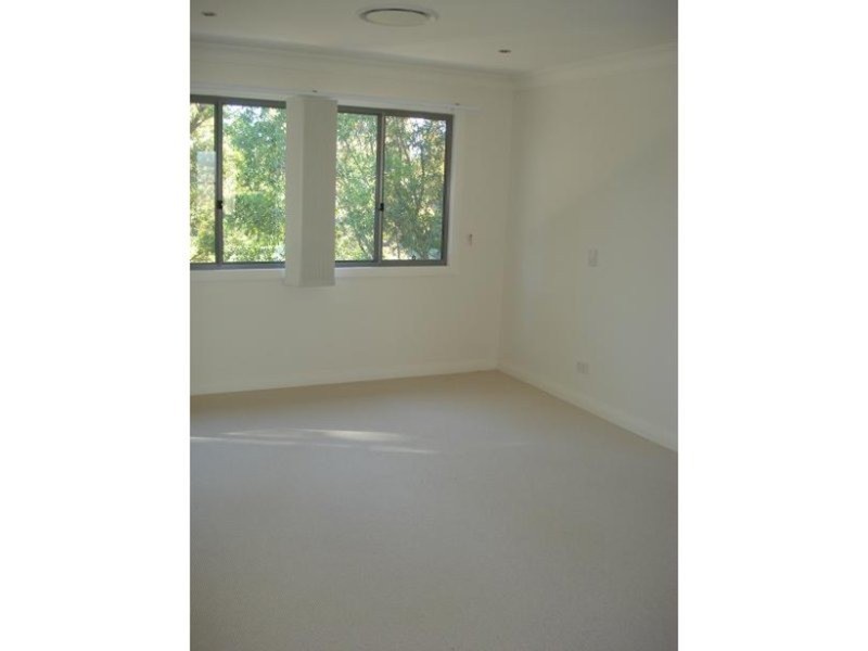 17 Great Southern Drive, Robina QLD 4226