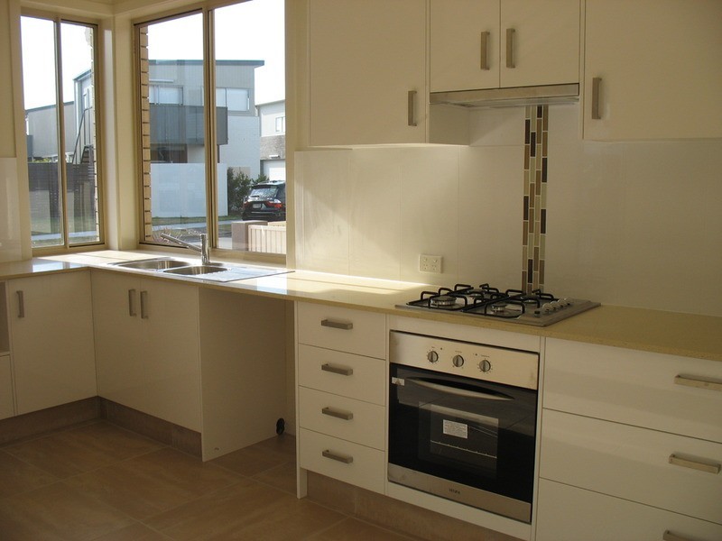 30 Emily Way, Varsity Lakes QLD 4227