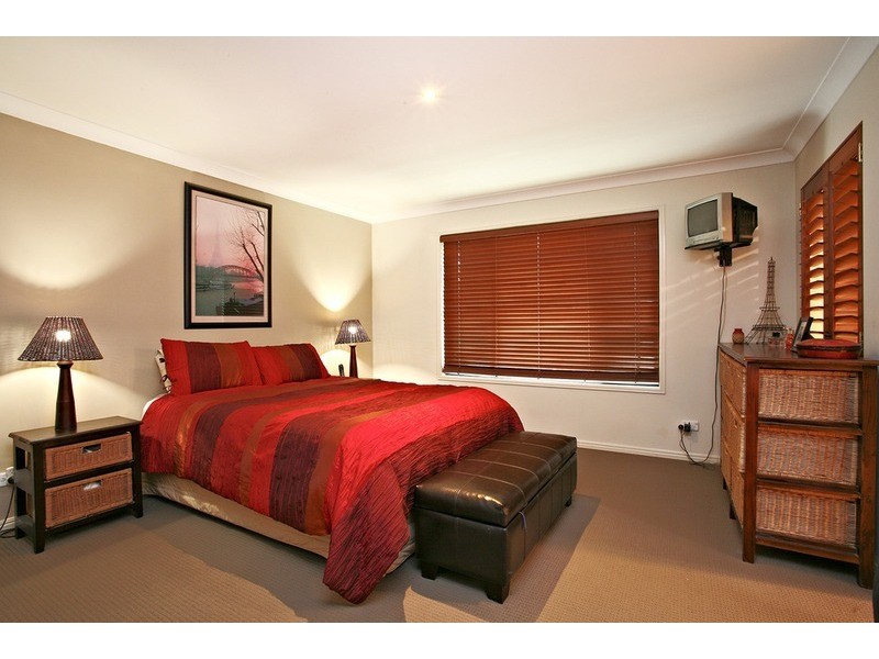 24 Leopardwood Circuit, Robina QLD 4226