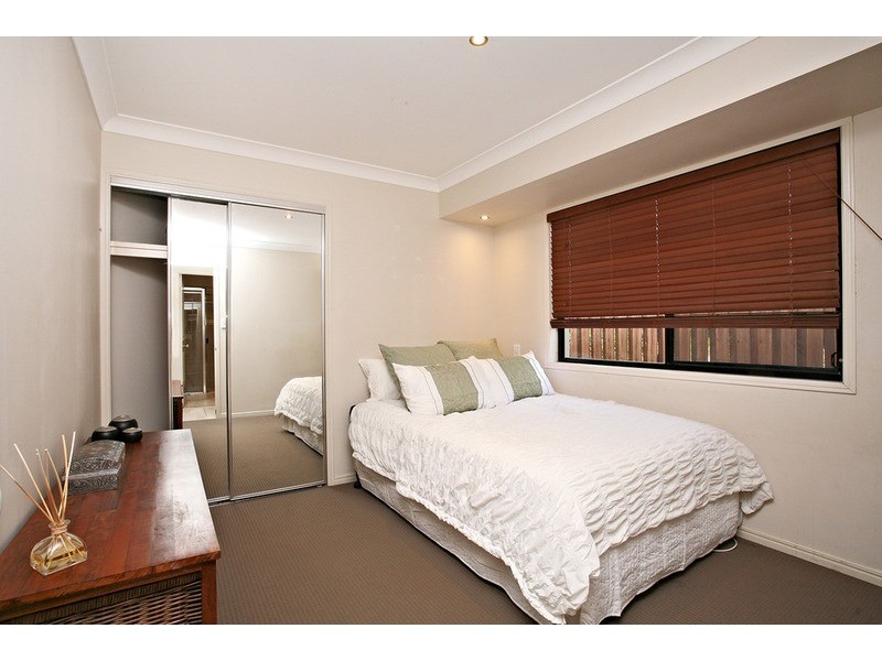 24 Leopardwood Circuit, Robina QLD 4226