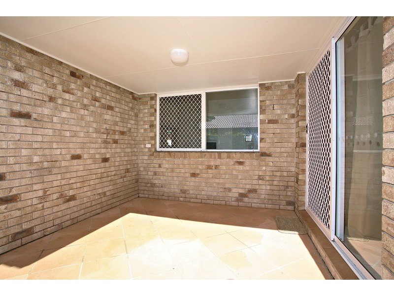 30 Warbler Parade, Varsity Lakes QLD 4227