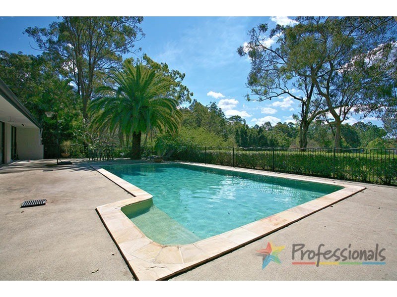 11 Alawara Drive, Tallai QLD 4213