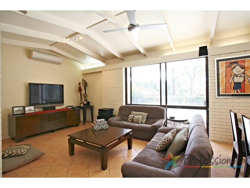 11 Alawara Drive, Tallai QLD 4213