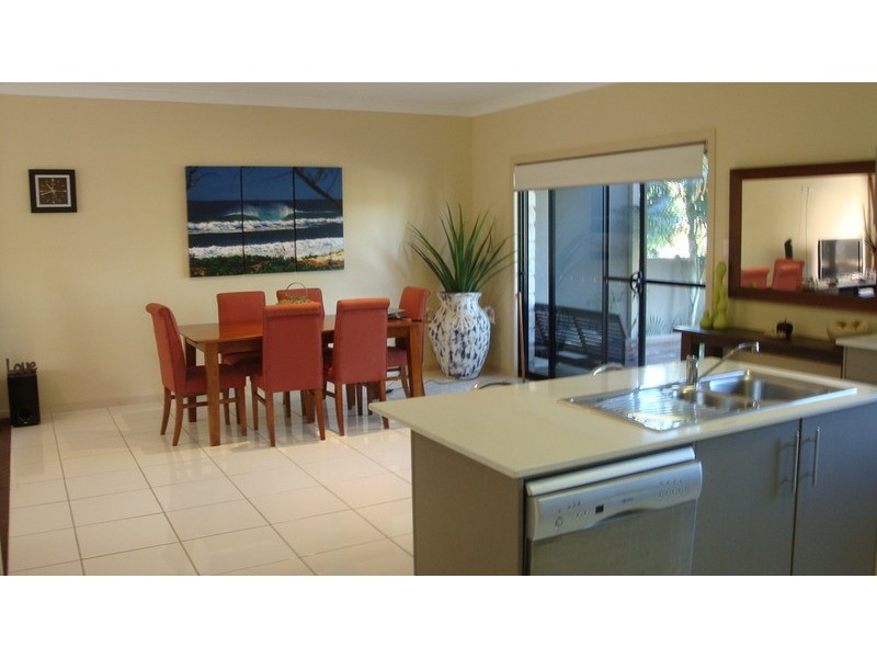 1/3 Castello Circuit, Varsity Lakes QLD 4227