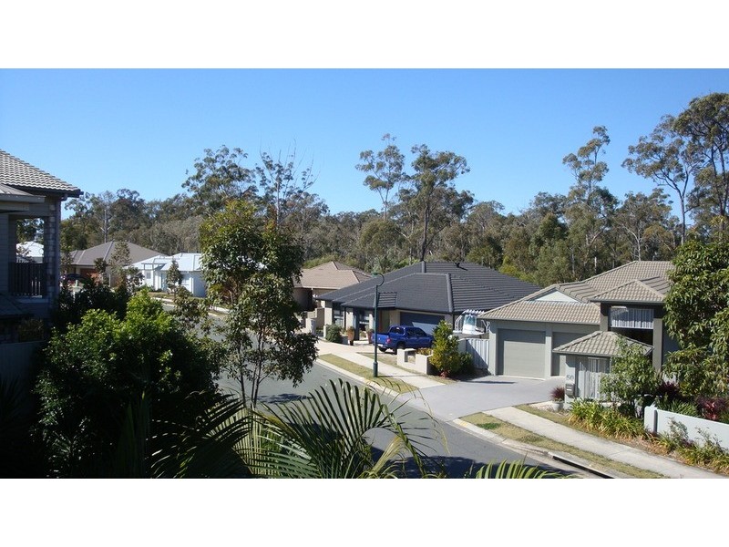 1/3 Castello Circuit, Varsity Lakes QLD 4227