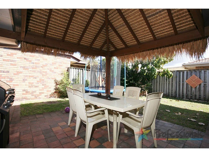 12 Carla Court, Varsity Lakes QLD 4227