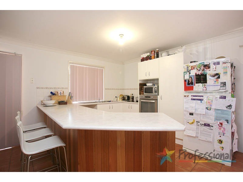 12 Carla Court, Varsity Lakes QLD 4227