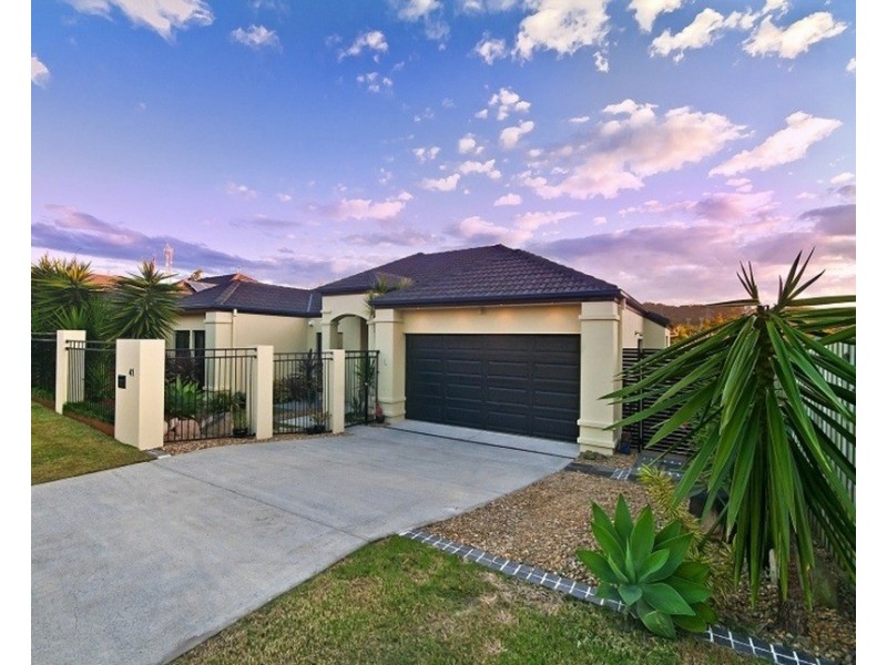 41 Gerona Circuit, Varsity Lakes QLD 4227