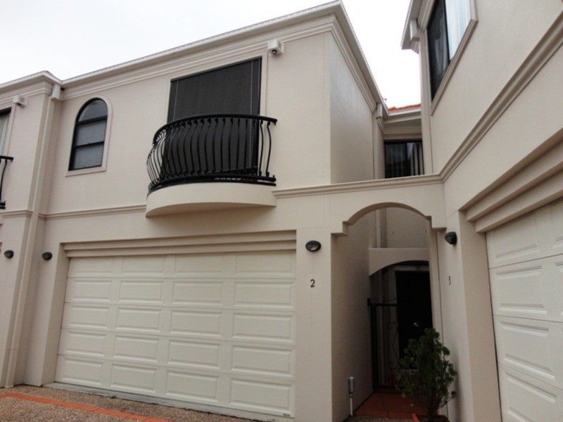 2/8 Blue Ridge, Varsity Lakes QLD 4227