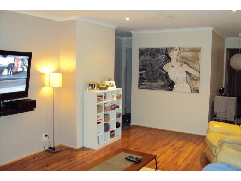 5 Melanie Street, Labrador QLD 4215