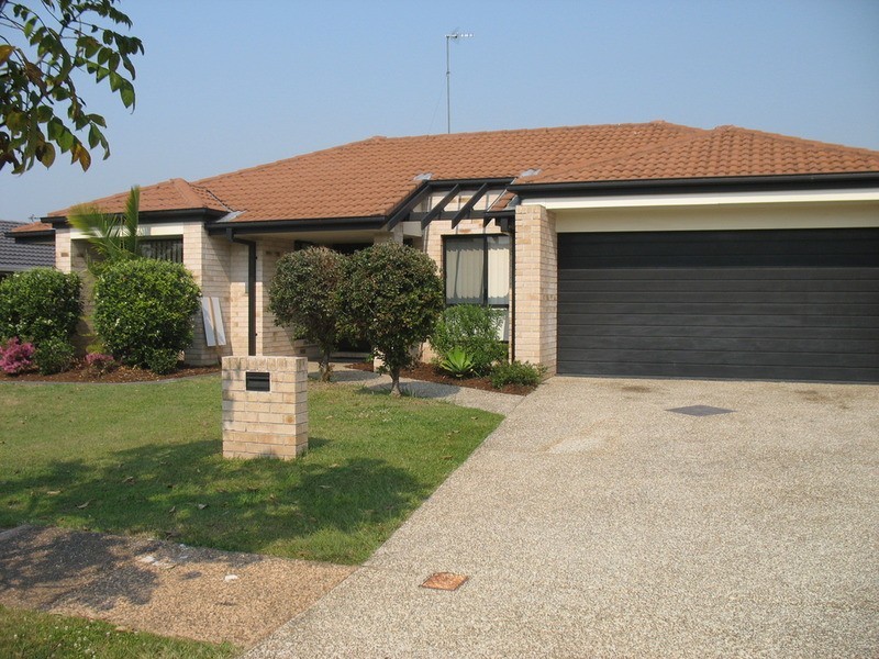 15 Laurel Oak  Drive, Robina QLD 4226