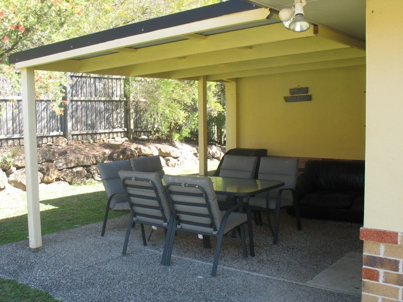 1 Chaz Court, Mudgeeraba QLD 4213