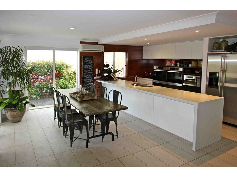 167 Easthill Drive, Robina QLD 4226