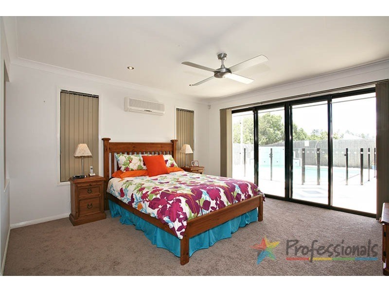 5 Cordata Court, Robina QLD 4226