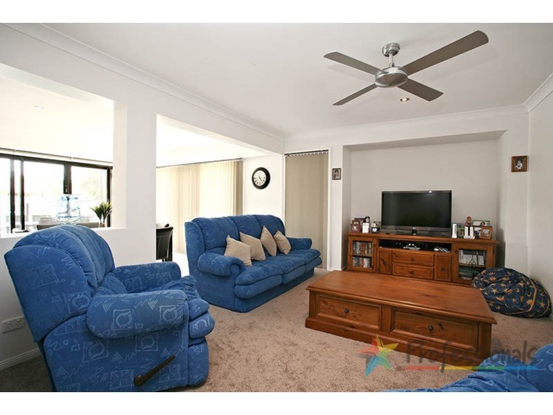 5 Cordata Court, Robina QLD 4226