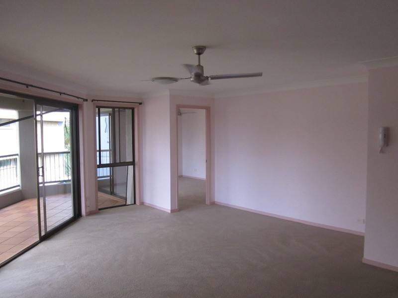 14/5 Old Burleigh  Road, Surfers Paradise QLD 4217