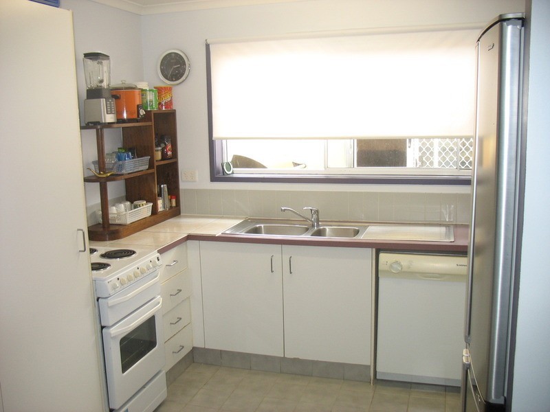 1/5 Greenlands Drive, Varsity Lakes QLD 4227