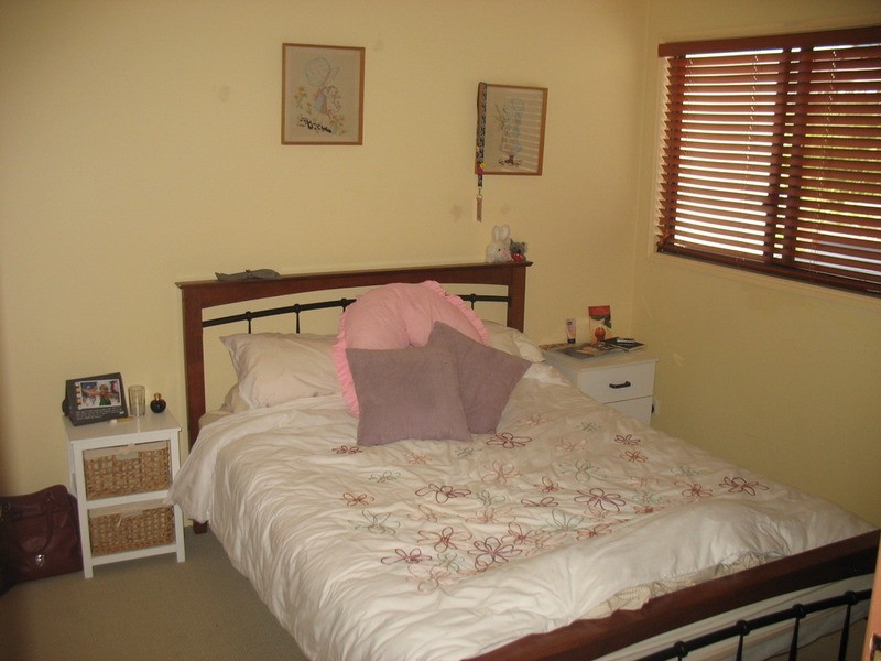 2/492 Christine Avenue, Robina QLD 4226