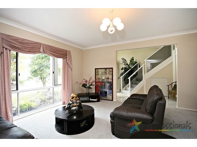 38 St Ives Drive, Robina QLD 4226