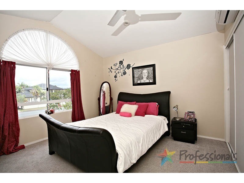 38 St Ives Drive, Robina QLD 4226