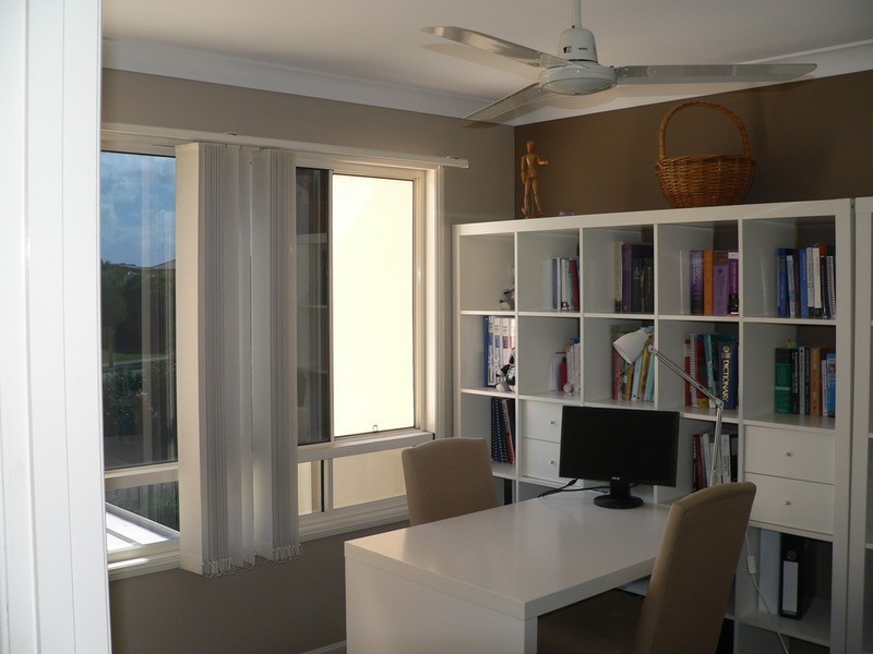 2/480 Christine Avenue, Robina QLD 4226