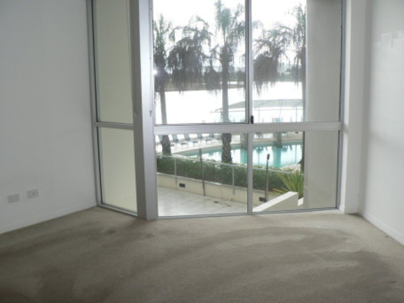 17/255 Varsity  Parade, Varsity Lakes QLD 4227