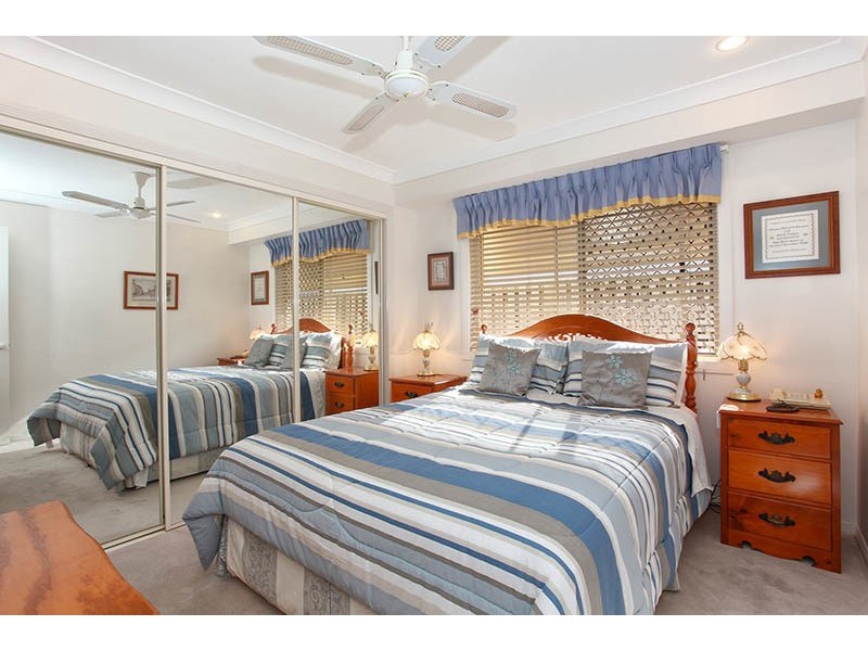 32 Straite Drive, Robina QLD 4226