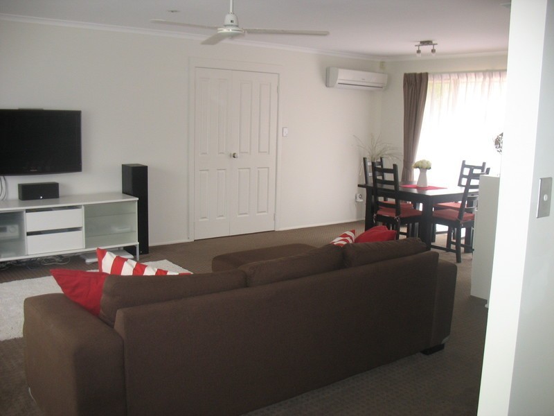 14 Lakeridge Crescent, Burleigh Waters QLD 4220
