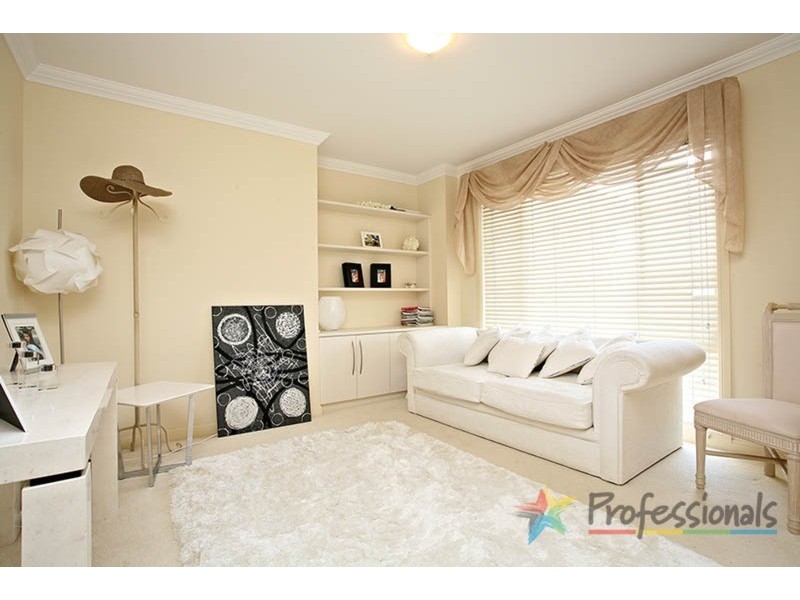 46 Olympus Drive, Robina QLD 4226