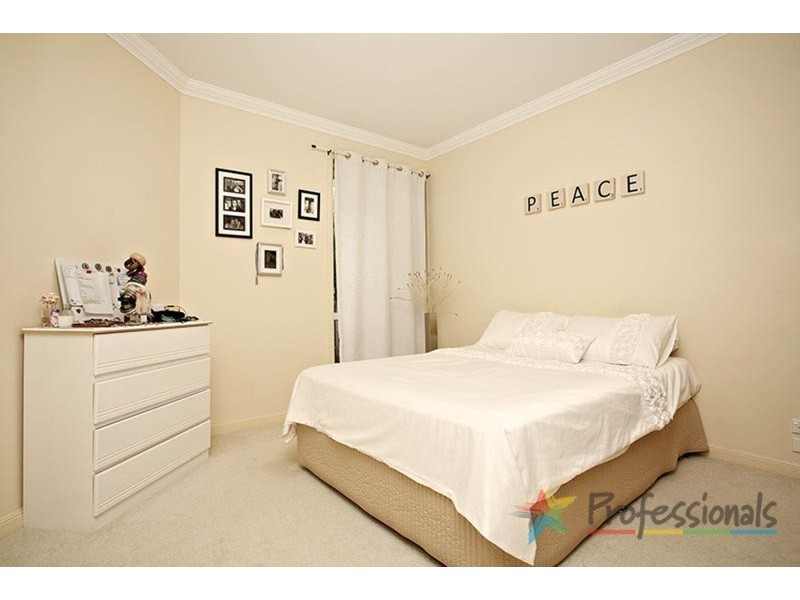 46 Olympus Drive, Robina QLD 4226