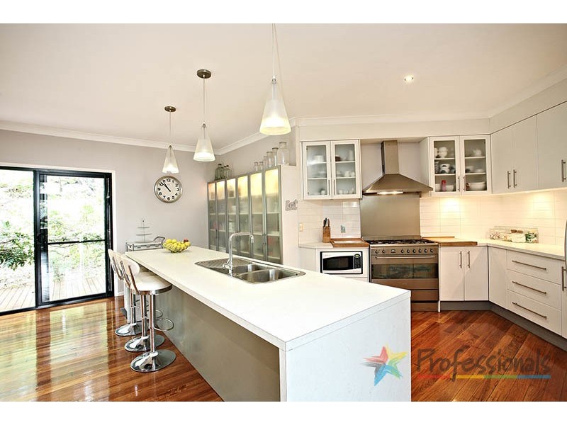 57 Bromfield Drive, Bonogin QLD 4213