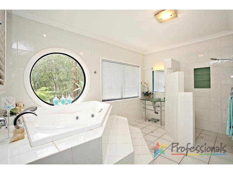 57 Bromfield Drive, Bonogin QLD 4213