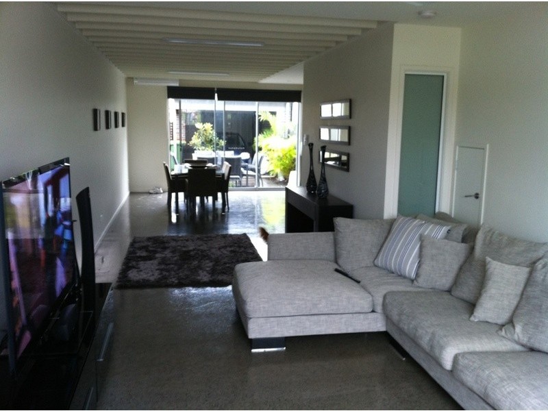 17 Emily Way, Varsity Lakes QLD 4227