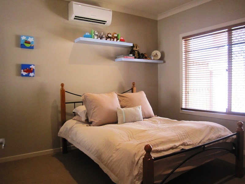 71 Azzura  Drive, Varsity Lakes QLD 4227