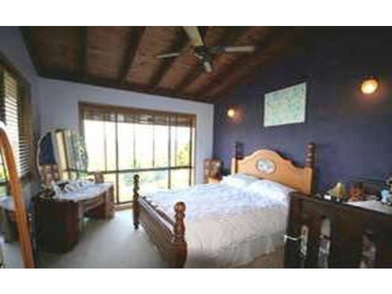 3 Broadwater Esplanade, Bilambil Heights NSW 2486