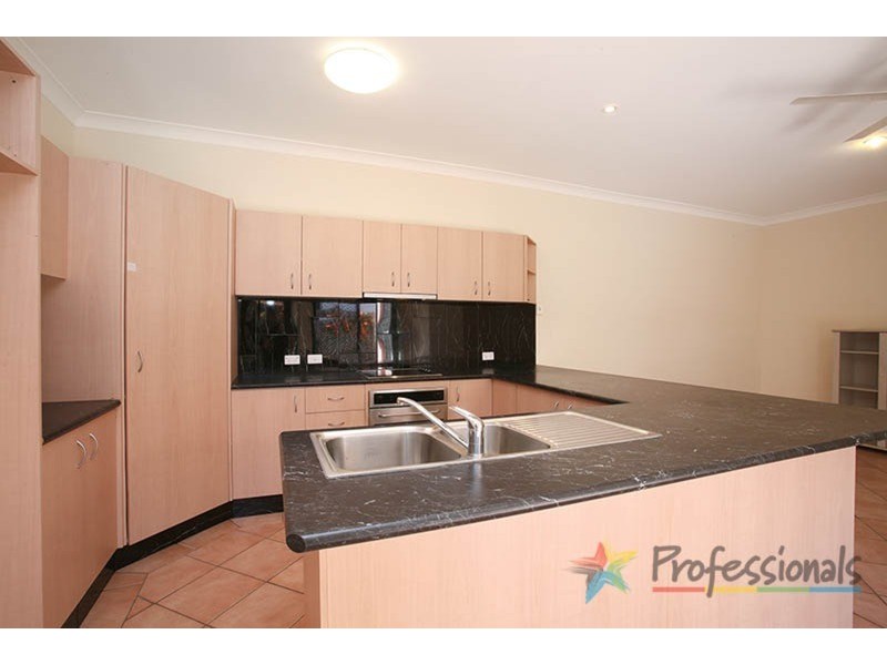 2/36 Leopardwood Circuit, Robina QLD 4226