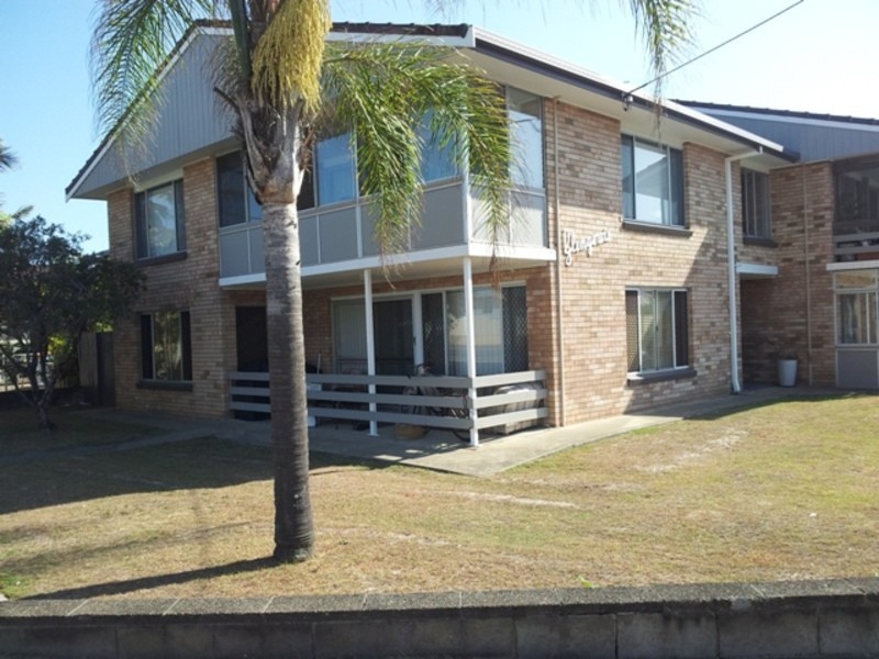 1/2 Twenty Sixth Avenue, Palm Beach QLD 4221