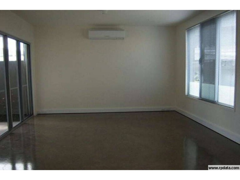 20 Watts Drive, Varsity Lakes QLD 4227