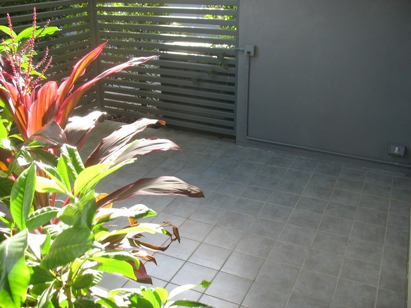 20 Watts Drive, Varsity Lakes QLD 4227