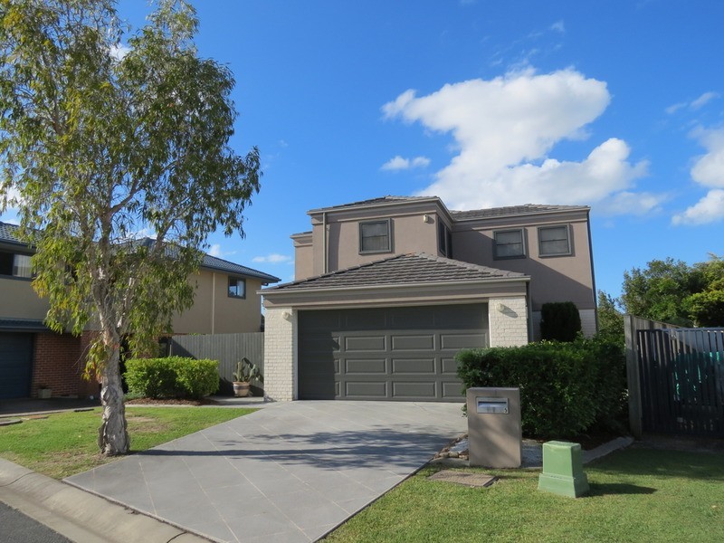 5 Oxford  Court, Robina QLD 4226