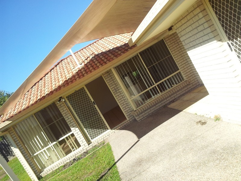 4 Lancewood Circuit, Robina QLD 4226