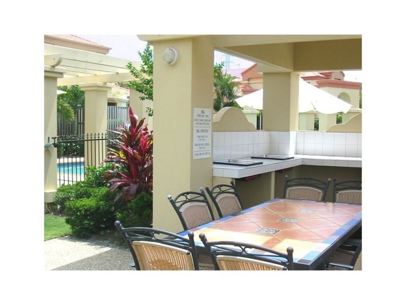 54/480 Christine Avenue, Robina QLD 4226