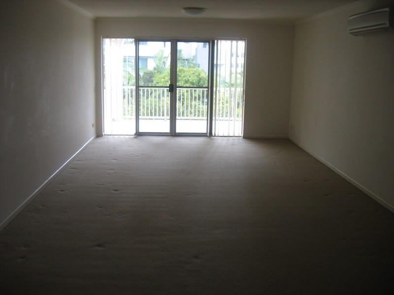 1 Riverwalk Avenue, Robina QLD 4226