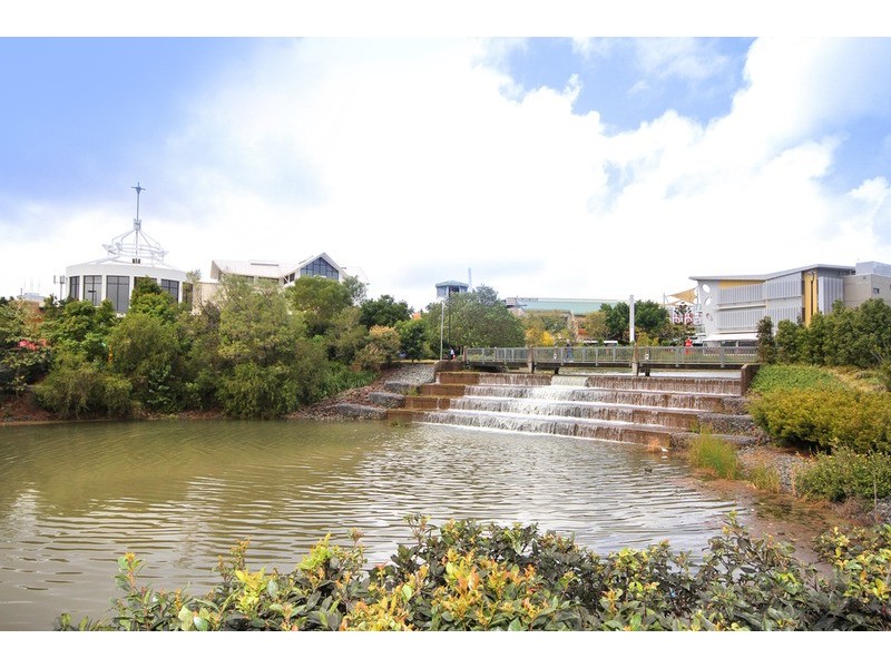 1 Riverwalk Avenue, Robina QLD 4226