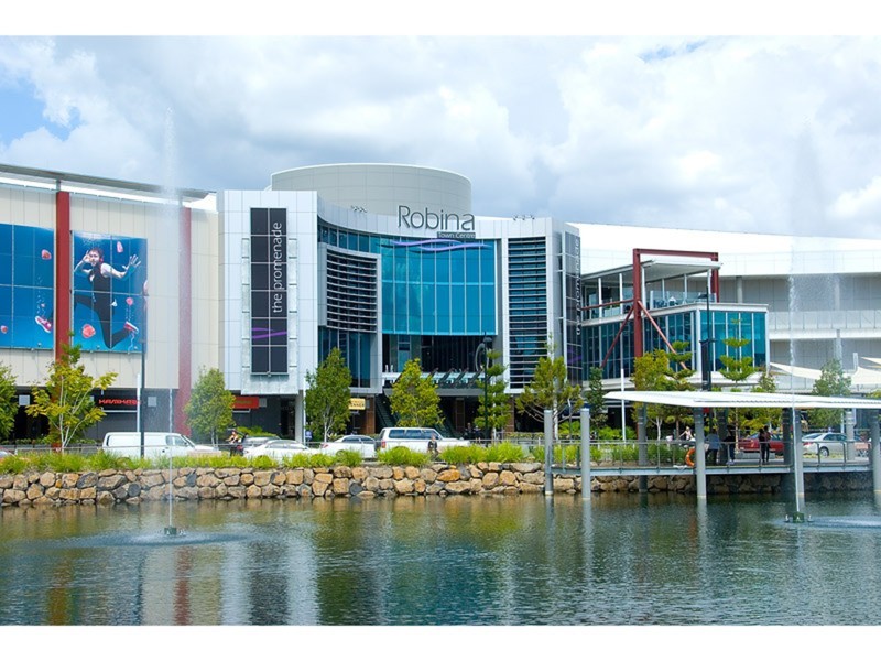 1 Riverwalk Avenue, Robina QLD 4226